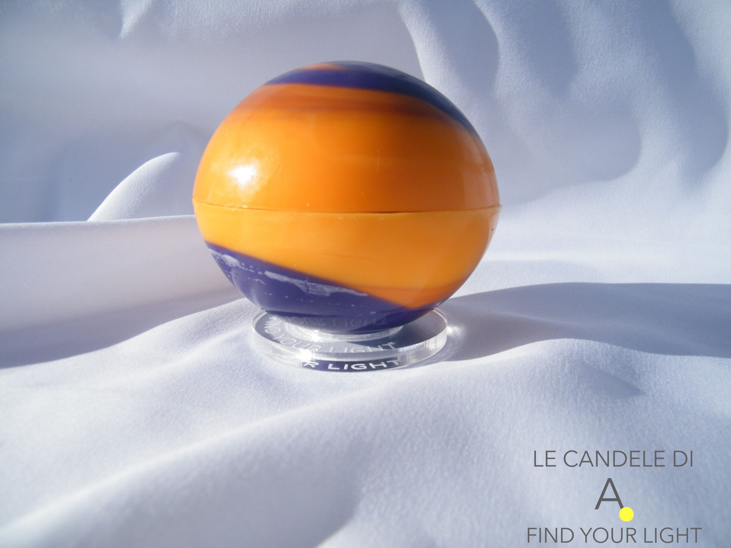 candela i pianeti, candela in cera d'oliva, scultorea le candele di a. find your light